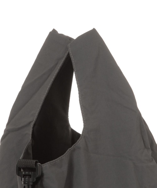 niko and...（ニコアンド）の「【OLD SMITH】コンビニバッグ/Ｓサイズ（エコバッグ/サブバッグ・レディース・オレンジ/ブラック/グレー・0）」の7枚目の写真