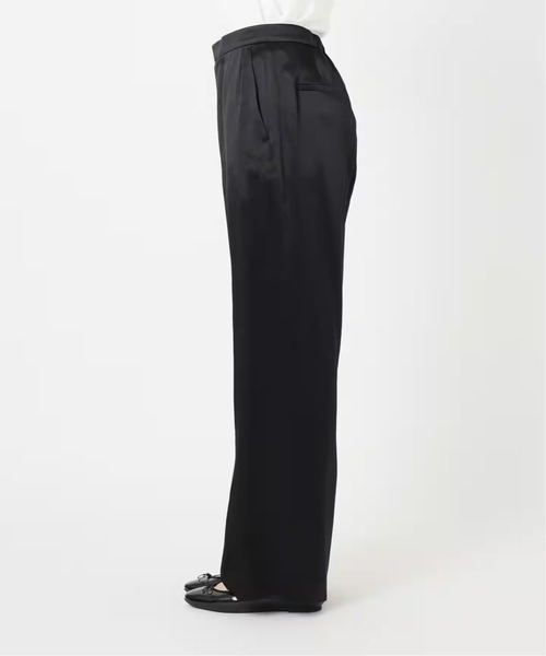 IENA（イエナ）の「ドレープサテンパンツ（その他パンツ・レディース・ブラック/カーキ・34/36/38）」の19枚目の写真