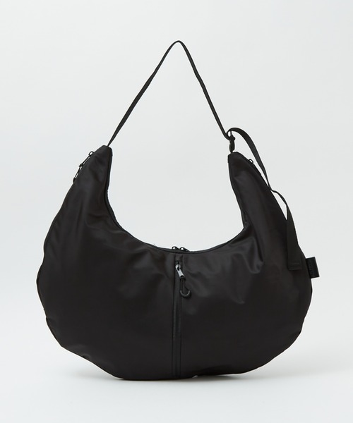 Ampersand（アンパサンド）の「【Ampersand /アンパサンド】Zip shoulder bag/ジップショルダーバッグ/ナイロン/ショルダー/大容量/ユニセックス【WEB限定】（トートバッグ・レディース・ブラック/カーキ・フリー）」の5枚目の写真