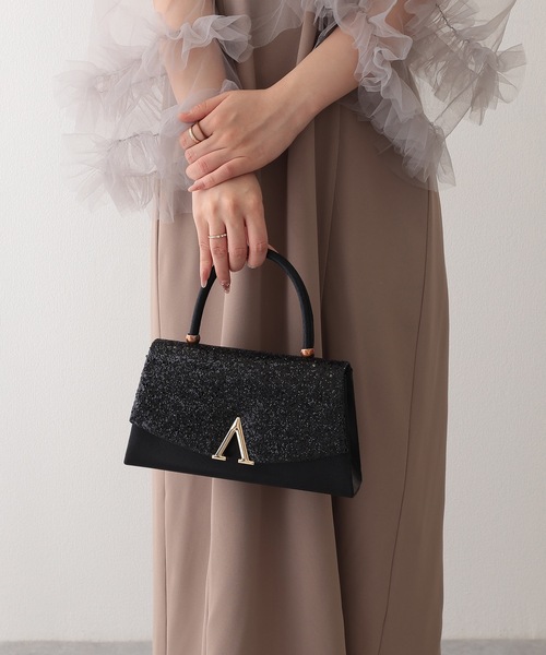 Lace Ladies(レースレディース)の「グリッター フラップ スマート 2WAY パーティーバッグ(クラッチバッグ・レディース・シルバー/ブラック・FREE)」の6枚目の写真