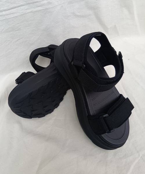SHAKA(シャカ)の「【SHAKA】シャカ NEO BUNGY S CHUNKY GES(ネオバンジーS チャンキー GES)SK-323(サンダル・レディース・ブラック/ダークベージュ/キナリ・5/6/7)」の4枚目の写真