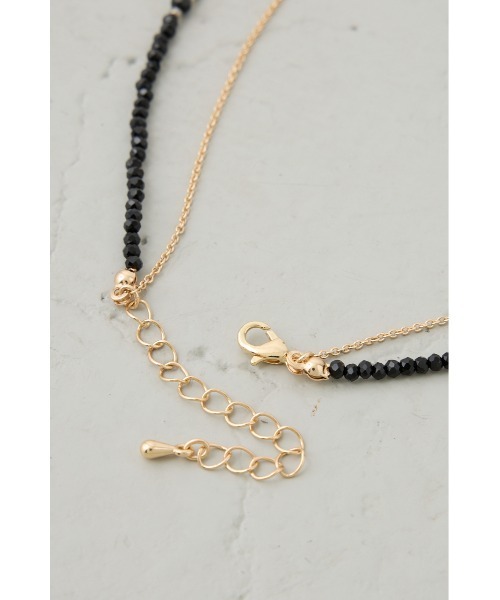 AZUL by moussy（アズールバイマウジー）の「ビーズ2連ネックレス（ネックレス・レディース・ブラック・FREE）」の7枚目の写真