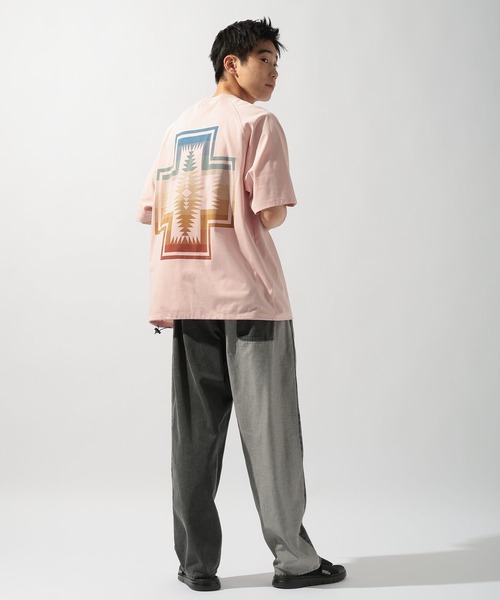 PENDLETON（ペンドルトン）の「【PENDLETON(ペンドルトン)】別注バックプリントドライポケットT（Tシャツ/カットソー・メンズ・アイボリー/オフホワイト/ピンク・LARGE/MEDIUM）」の8枚目の写真