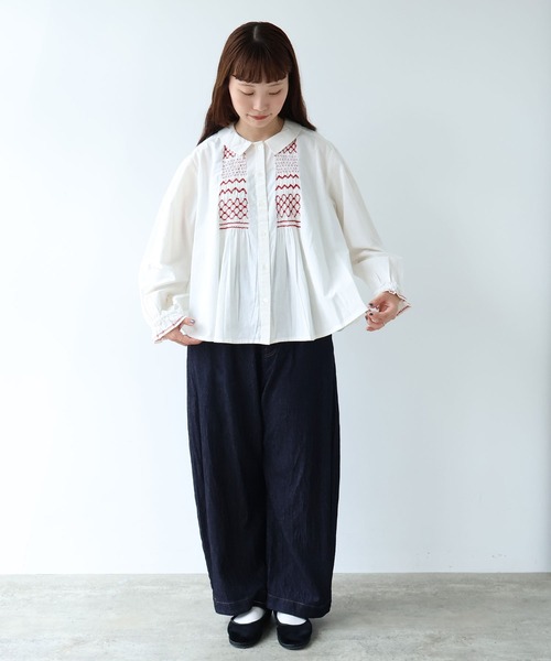 bulle de savon（ビュルデサボン）の「smocking fuwari ブラウス（シャツ/ブラウス・レディース・ブラック/ホワイト・FREE）」の14枚目の写真