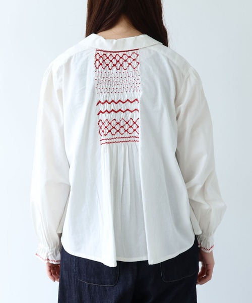 bulle de savon（ビュルデサボン）の「smocking fuwari ブラウス（シャツ/ブラウス・レディース・ブラック/ホワイト・FREE）」の8枚目の写真