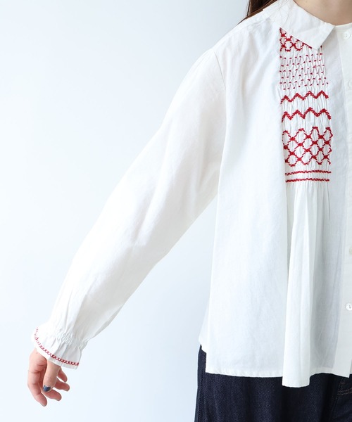 bulle de savon（ビュルデサボン）の「smocking fuwari ブラウス（シャツ/ブラウス・レディース・ブラック/ホワイト・FREE）」の5枚目の写真