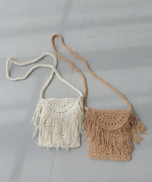 nomnom(ノムノム)の「【nomnom】マクラメ風ショルダーポーチ(ショルダーバッグ・レディース・オフホワイト/ベージュ・FREE)」の1枚目の写真