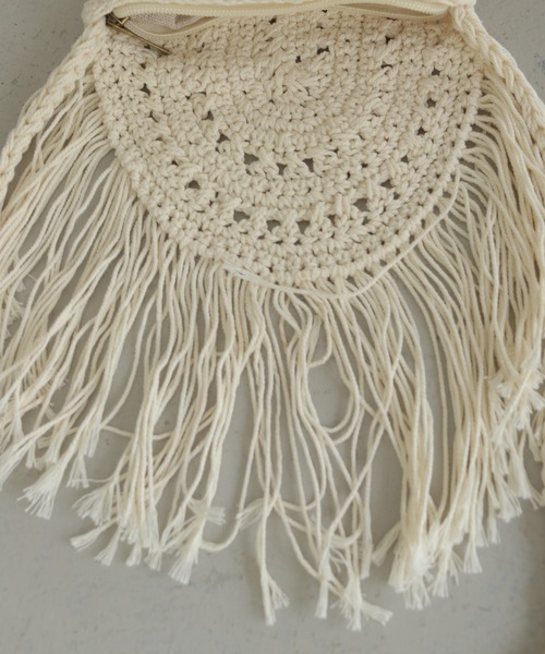 nomnom(ノムノム)の「【nomnom】マクラメ風ショルダーポーチ(ショルダーバッグ・レディース・オフホワイト/ベージュ・FREE)」の5枚目の写真