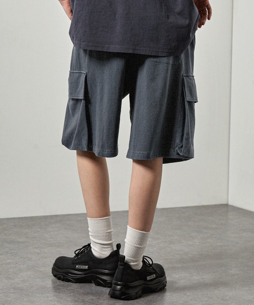Alfred Alex(アルフレッドアレックス)の「【Alfred Alex】ヴィンテージ ピグメント加工 スウェットカーゴショートパンツ(その他パンツ・メンズ・チャコール/ダークブルー/ブラック・S/M/L)」の13枚目の写真