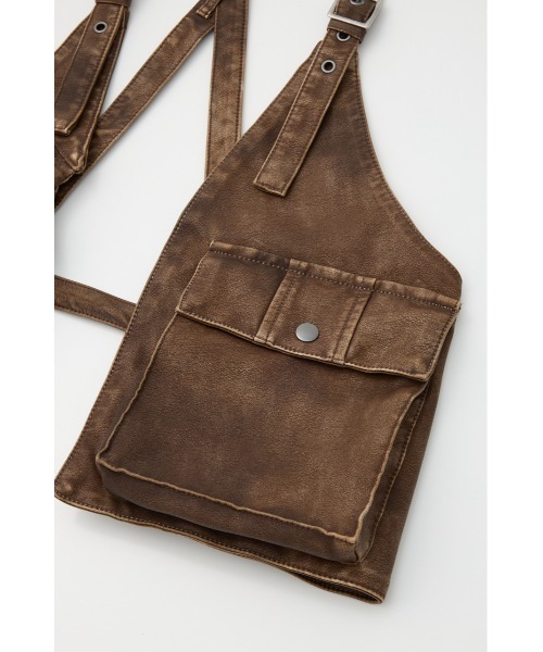 LAGUA GEM（ラグアジェム）の「ZIP POCKET FAUX LEATHER ベスト（ベスト・レディース・ブラック/ブラウン・FREE）」の14枚目の写真