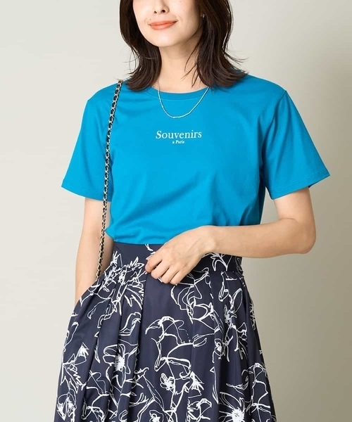 a.v.v(アーヴェヴェ)の「【接触冷感】プチロゴTシャツ(Tシャツ/カットソー・レディース・ブルー/ライトグレー/ホワイト・36/40/42/34/38)」の1枚目の写真