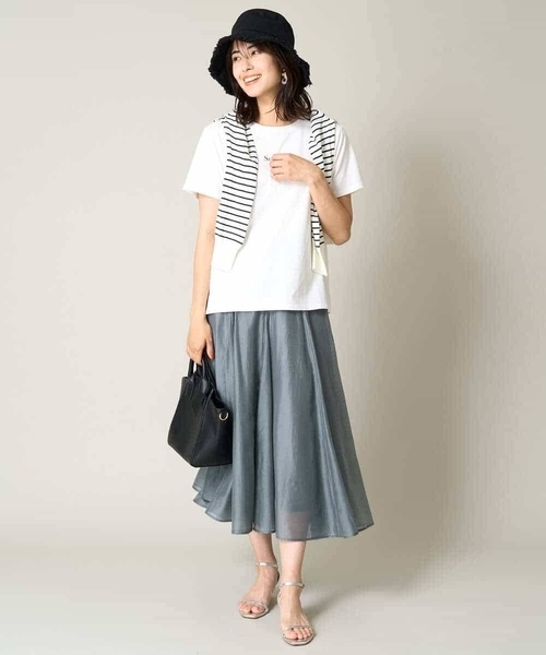 a.v.v(アーヴェヴェ)の「【接触冷感】プチロゴTシャツ(Tシャツ/カットソー・レディース・ブルー/ライトグレー/ホワイト・36/40/42/34/38)」の13枚目の写真