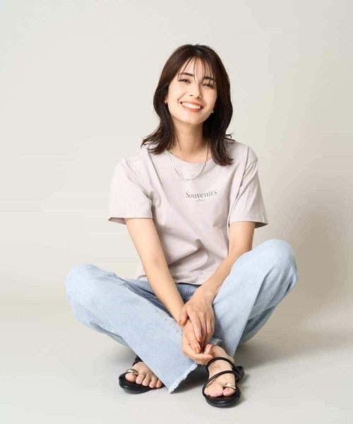 a.v.v(アーヴェヴェ)の「【接触冷感】プチロゴTシャツ(Tシャツ/カットソー・レディース・ブルー/ライトグレー/ホワイト・36/40/42/34/38)」の18枚目の写真