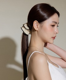 vacanza（ヴァカンザ）の「vacanza 光沢サテンのシュシュ．シュシュセット（シュシュ）」