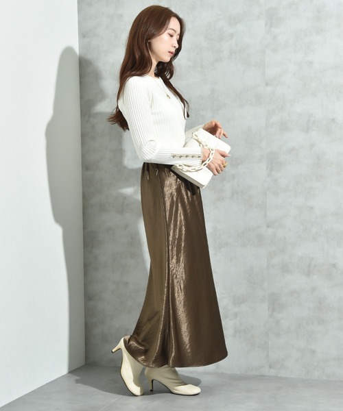 INTERPLANET（インタープラネット）の「シルキーヘビーサテンバイアススカート（スカート・レディース・キャメル/ブラウン/アイボリー・FREE）」の5枚目の写真