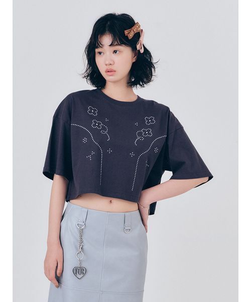 FURFUR（ファーファー）の「ビジューデザインＴシャツ（Tシャツ/カットソー・レディース・ピンク/ホワイト/チャコールグレー/ライトブルー・F）」の3枚目の写真