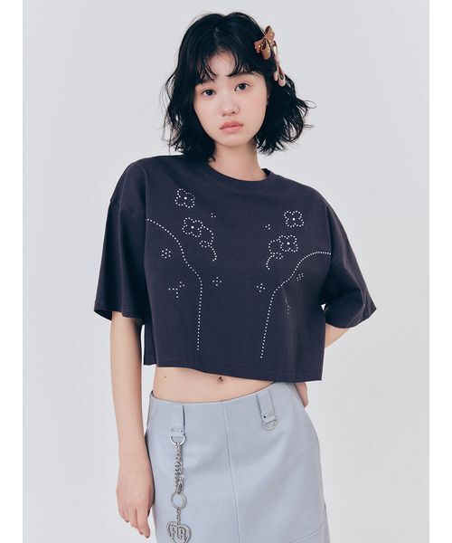 FURFUR（ファーファー）の「ビジューデザインＴシャツ（Tシャツ/カットソー・レディース・ピンク/ホワイト/チャコールグレー/ライトブルー・F）」の5枚目の写真