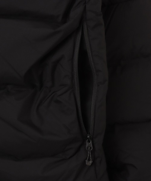 THE NORTH FACE(ザノースフェイス)の「THE NORTH FACE EX Belayer Parka / ザ・ノース・フェイス イーエックス ビレイヤー パーカー(ダウンジャケット/コート・メンズ・ブラック・M/L/XL/S)」の2枚目の写真
