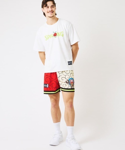 SPALDING(スポルディング)の「【SPALDING/スポルディング】ジャージーショーツ ONE PIECE ヒトヒトの実/吸水速乾機能・UVカット機能・アニメショーツ(その他パンツ・メンズ・レッド・MEDIUM/LARGE)」の1枚目の写真
