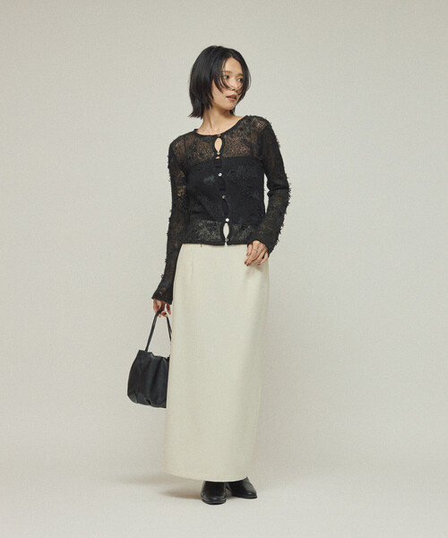 Firsthand(ファーストハンド)の「Firsthand/ファーストハンド 3D刺繍 ニットカーディガン / シアーニット(カーディガン/ボレロ・レディース・ブラック/オフホワイト・FREE)」の3枚目の写真