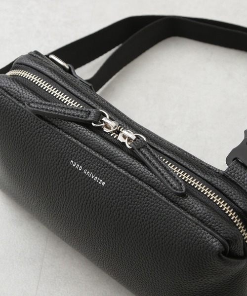 NANO universe（ナノユニバース）の「フェイクレザーボディーバッグ（ボディバッグ/ウエストポーチ・メンズ・ブラック・F）」の9枚目の写真