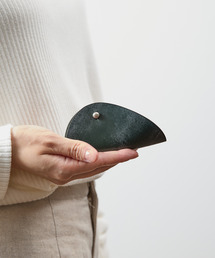 SLOW（スロウ）の「SLOW スロウ / bridle -keycover- トーマスウェア＆サンズ社製ブライドルレザーキーケース キーホルダー / 300S140J（キーケース/キーアクセサリー）」