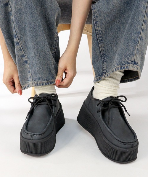 セール】+7.5cm 軽量厚底 ボリュームソール モカシンスニーカー