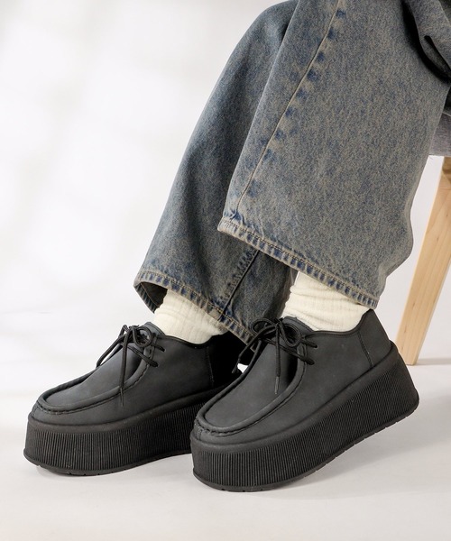 LOVEHUNTER（ラブハンター）の「LOVEHUNTER/+7.5cm 軽量厚底 ボリュームソール モカシンスニーカー(2226)（モカシン/デッキシューズ・レディース・ブラック/キャメル/ベージュ/グレー・43/42/39/38/40/44/41/37/36）」の14枚目の写真