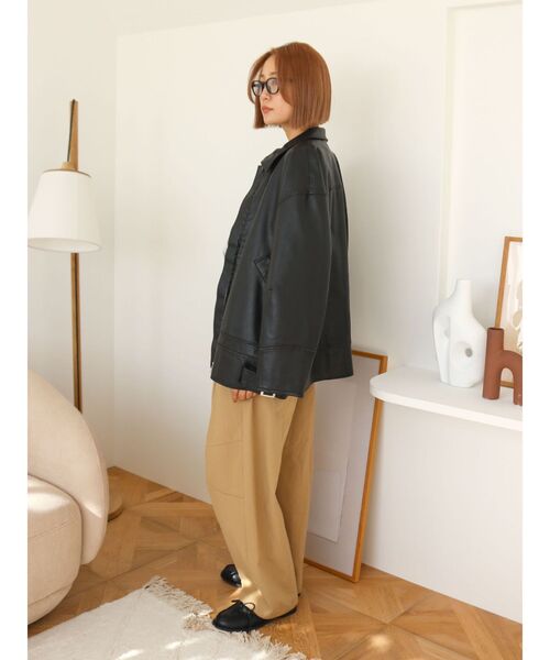 Ungrid（アングリッド）の「コクーンチノパンツ（チノパンツ・レディース・チャコールグレー/ベージュ・SMALL/MEDIUM）」の5枚目の写真