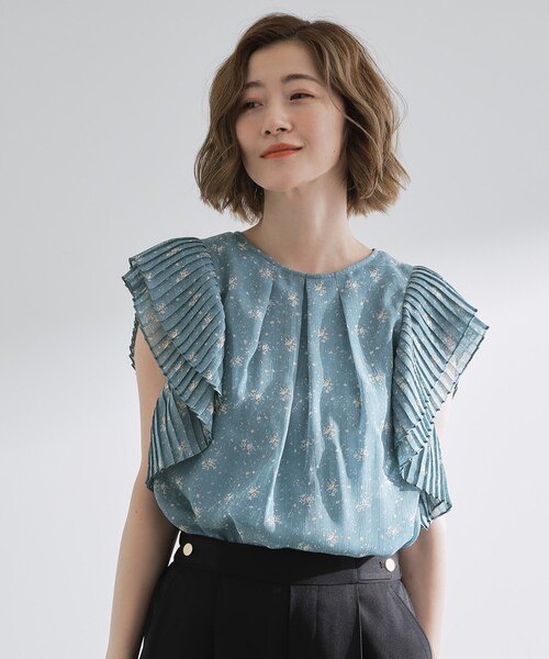 grove(グローブ)の「プリーツが彩る 華やか花柄ブラウス(シャツ/ブラウス・レディース・ブラック系/ブルー/ホワイト系3・01/02/03/04/05)」の16枚目の写真