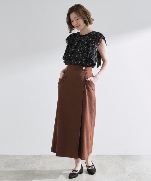 grove(グローブ)の「プリーツが彩る 華やか花柄ブラウス(シャツ/ブラウス・レディース・ブラック系/ブルー/ホワイト系3・01/02/03/04/05)」の6枚目の写真