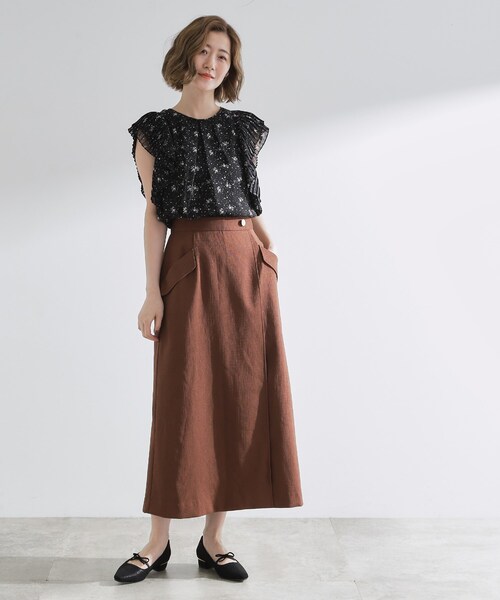 grove(グローブ)の「プリーツが彩る 華やか花柄ブラウス(シャツ/ブラウス・レディース・ブラック系/ブルー/ホワイト系3・01/02/03/04/05)」の7枚目の写真