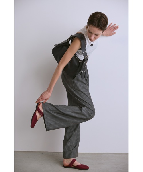 un/neu（アンノイ）の「ワンハンドルタックハンドバッグ / フェイクレザーショルダーバッグ / ペットボトル収納◎（ハンドバッグ・レディース・ブラック/レッド/シルバー・FREE）」の17枚目の写真