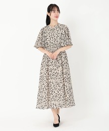 STRAWBERRY-FIELDS（ストロベリーフィールズ）の「レトロフラワーガーデン_フレアーケープスリーブワンピース（ワンピース・レディース）」