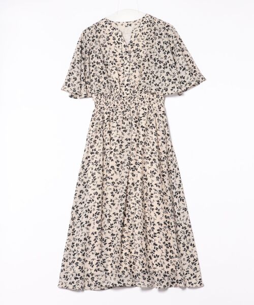 STRAWBERRY-FIELDS（ストロベリーフィールズ）の「レトロフラワーガーデン_フレアーケープスリーブワンピース（ワンピース・レディース・ブラック×ホワイト/ホワイト×ブラック・2）」の12枚目の写真