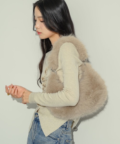 NEUNA（ヌナ）の「ファームーンバッグ（ショルダーバッグ・レディース・ベージュ/ブラック・FREE）」の3枚目の写真