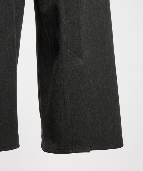 gomme（ゴム）の「サーモストレッチ　フロントスリットパンツ2（その他パンツ・レディース・チャコール/ブラック・MEDIUM）」の3枚目の写真