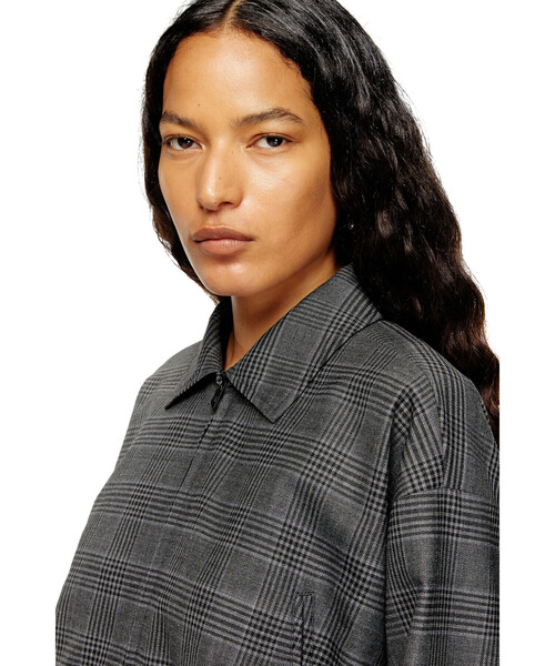 DIESEL（ディーゼル）の「ウィメンズ ジャケット J-TING-FEM（ブルゾン・レディース・ブラック・38/42/40/44）」の3枚目の写真