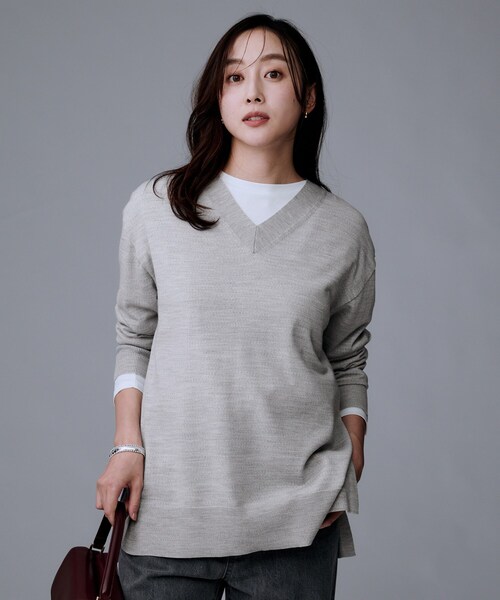 セール】【洗える/薄手/ウール100%】Vネックロングウールニット