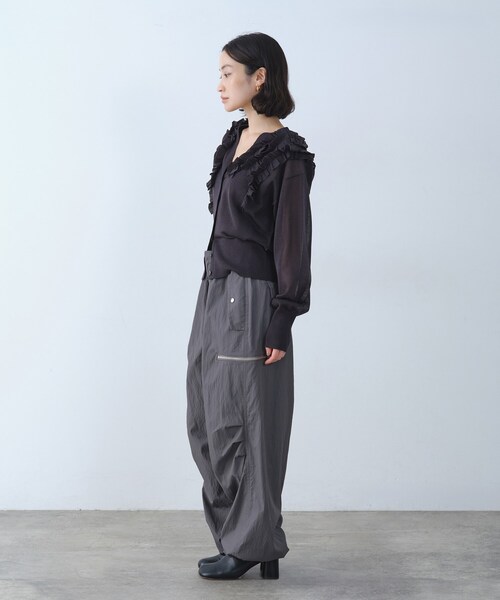 CODE A(コードエー)の「3way frill cardigan(カーディガン/ボレロ・レディース・ピンク/オフホワイト/チャコールグレー・00)」の5枚目の写真