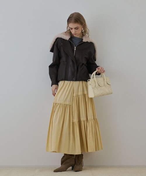 GRACE CONTINENTAL（グレースコンチネンタル）の「フェイクレザーボンバージャケット（その他アウター・レディース・ダークブラウン・38/36）」の17枚目の写真