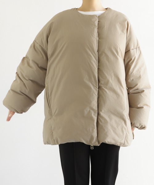 セール】ノーカラーサイドジップダウンジャケット（ダウンジャケット