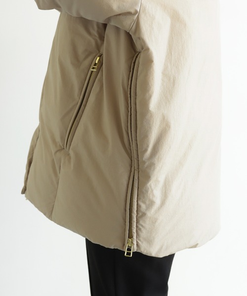 ノーカラーサイドジップダウンジャケット（ダウンジャケット/コート