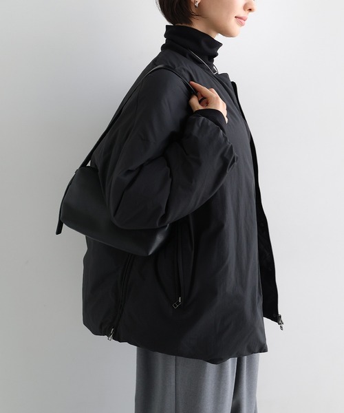 ノーカラーサイドジップダウンジャケット（ダウンジャケット/コート