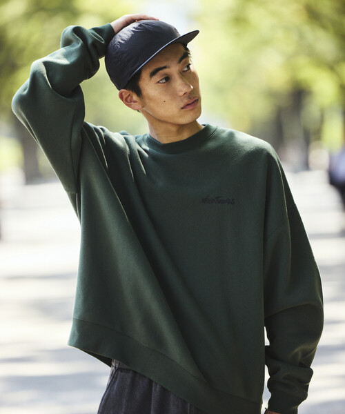 WILD THINGS(ワイルドシングス)の「限定展開 WILD THINGS×FREAK'S STORE/ワイルドシングス 別注 ビッグシルエット キャットモチーフ 刺繍ワッペン クルーネックスウェット(スウェット・メンズ・アッシュグレー/グリーン/ネイビー/スミクロ・SMALL/MEDIUM/LARGE)」の20枚目の写真