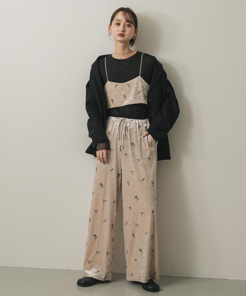 SENSE OF PLACE by URBAN RESEARCH（センスオブプレイスバイアーバンリサーチ）の「ベロアシシュウパンツ（その他パンツ・レディース・ベージュ/ネイビー・ONE）」の17枚目の写真