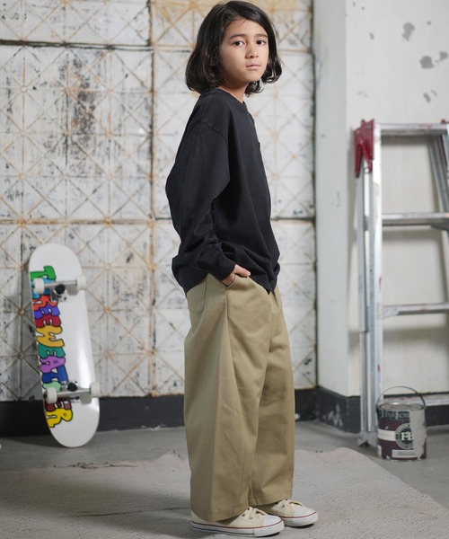 Quiksilver（クイックシルバー）の「QUIKSILVER/クイックシルバー BW HISTORY POCKET LT YOUT キッズ ロンT KLT254001（Tシャツ/カットソー・キッズ・スミクロ/ホワイト/ライトベージュ・140cm/150cm/160cm/130cm）」の16枚目の写真