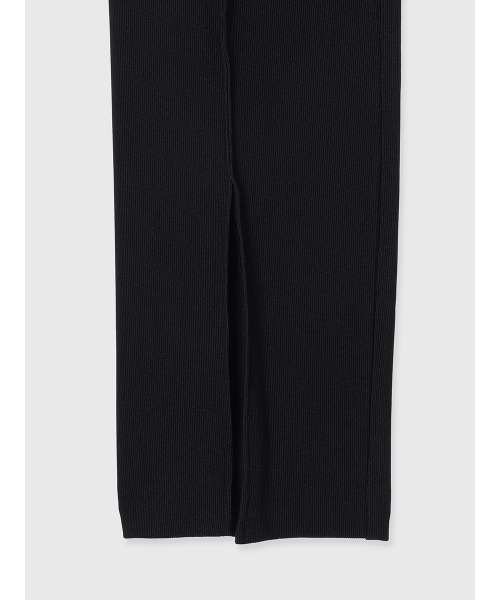 anuans（アニュアンス）の「スリムフィットストレッチパンツ（スラックス・レディース・ブラック・SMALL/MEDIUM）」の10枚目の写真