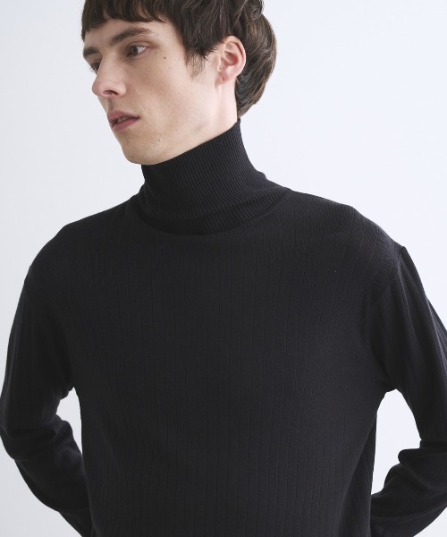 three dots(スリードッツ)の「コットンカシミヤ クルーネック(ニット/セーター・メンズ・ブラック/ブルー系その他/グレー系その他・MEDIUM/SMALL/LARGE)」の6枚目の写真