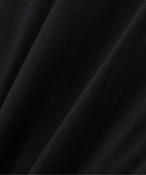 MHL.（エムエイチエル）の「LIGHTWEIGHT COTTON NYLON CANVA（ブルゾン・メンズ・ブラック/ブルー・LARGE/MEDIUM）」の6枚目の写真